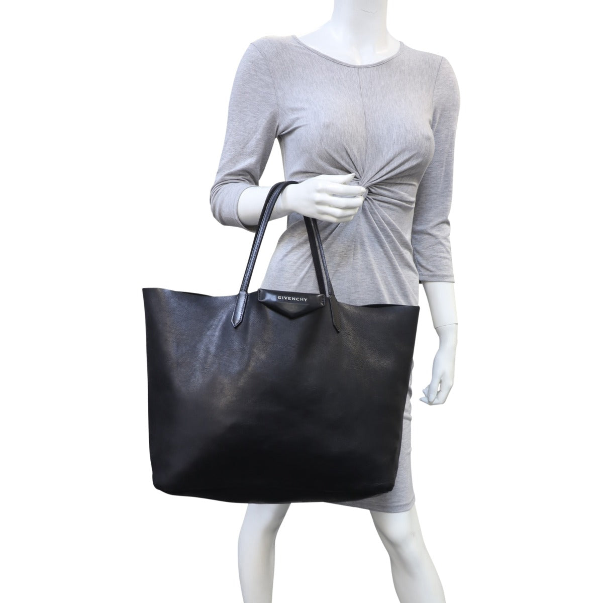 Givenchy Antigona Shopping Tote Mannequin
