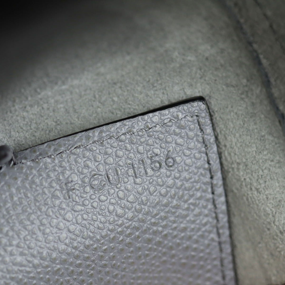 Celine Vertical Cabas Tote Small code