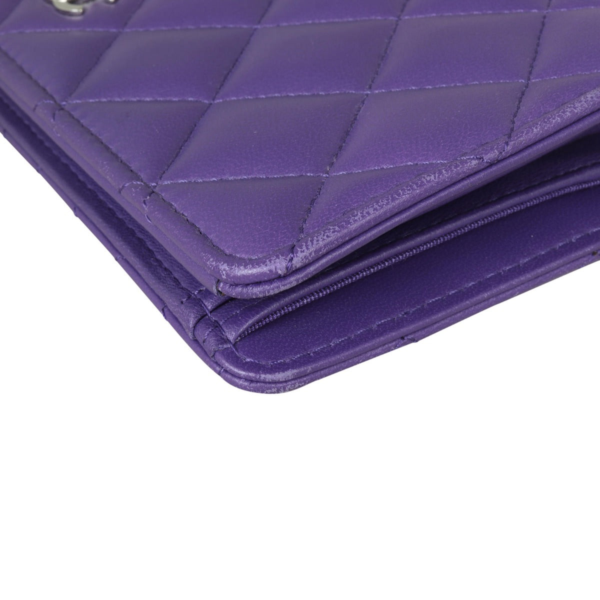 Chanel Classic CC Yen Wallet Corner Closeup