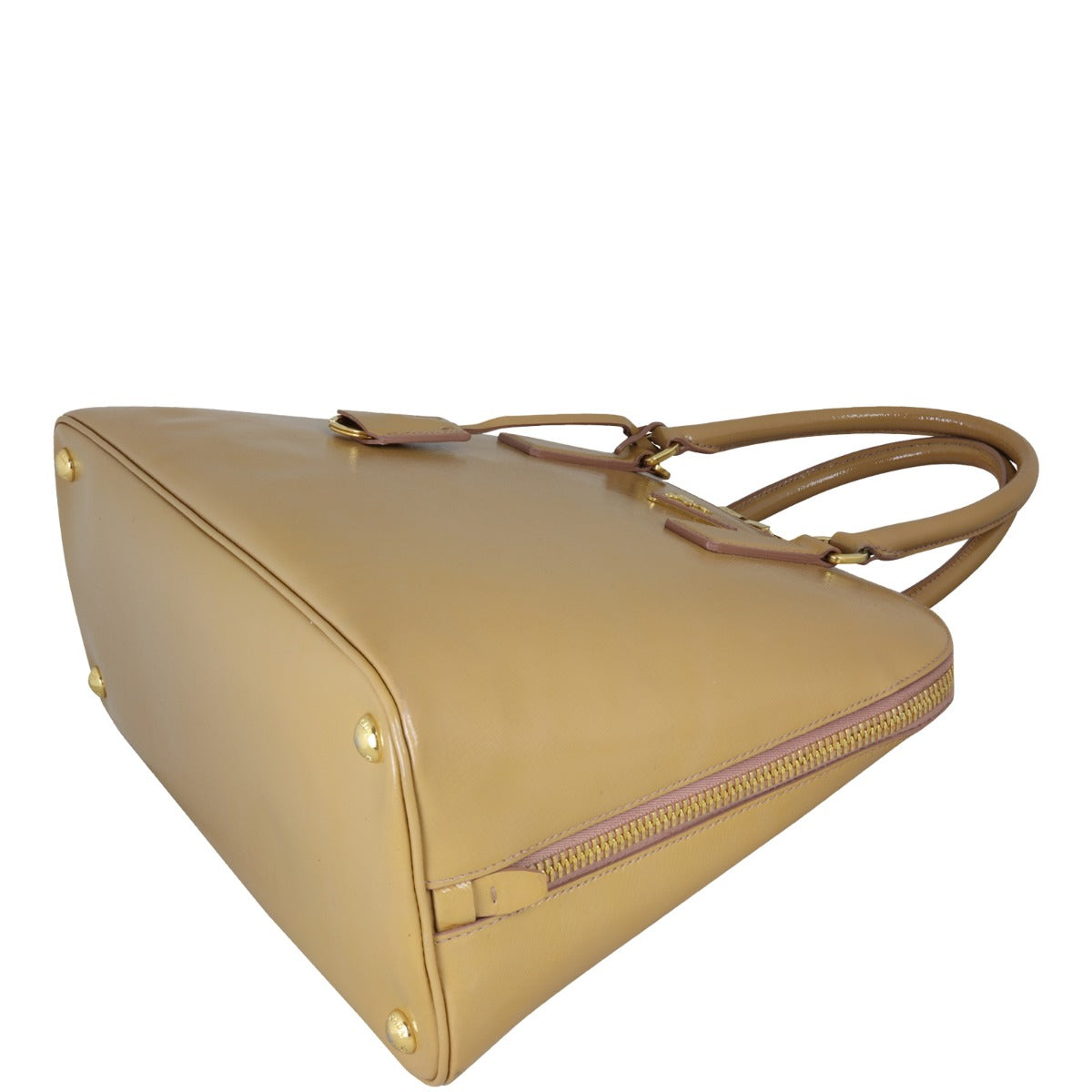 Prada Saffiano Lux Promenade Medium Corner Distance