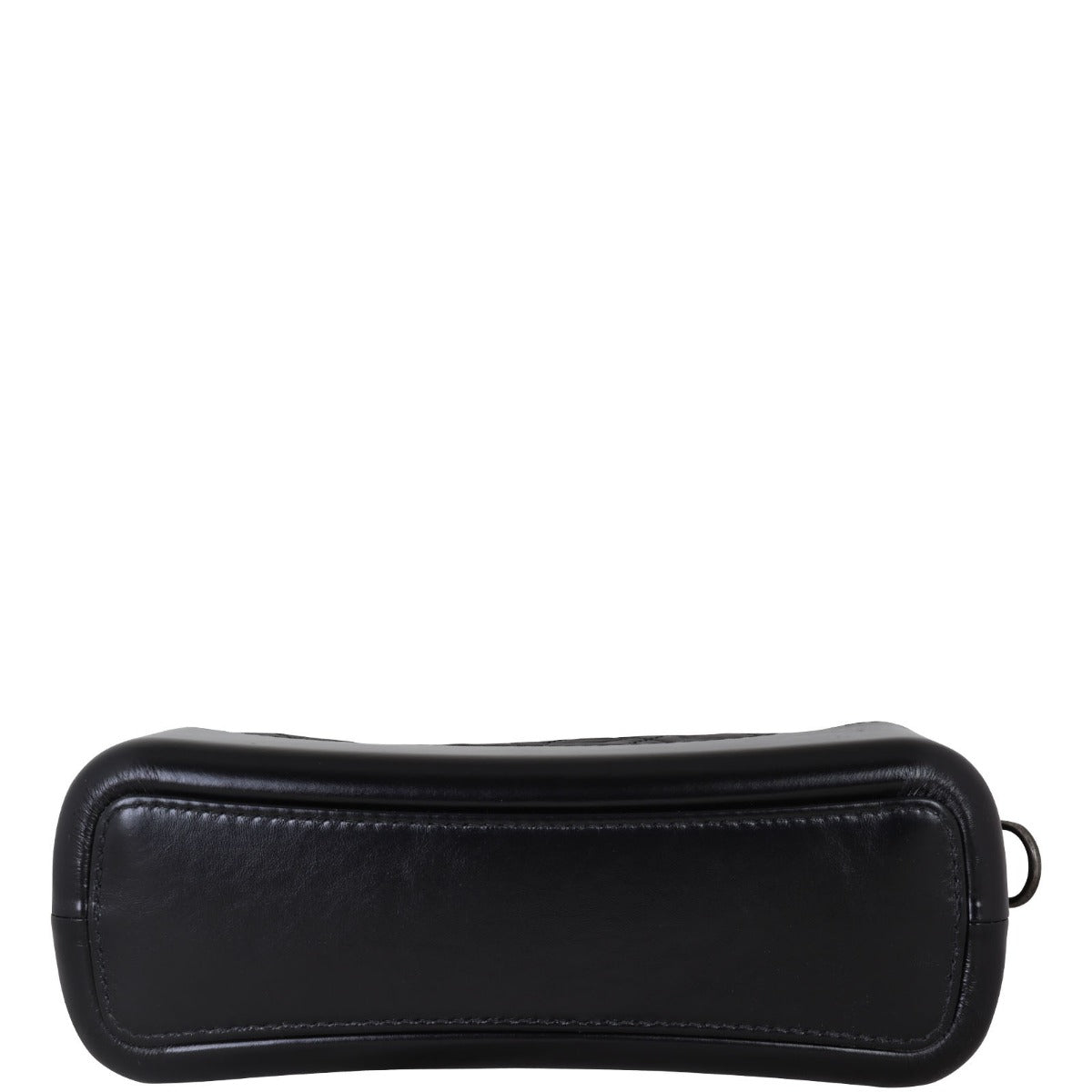 Chanel Gabrielle Hobo Large Corner Distance