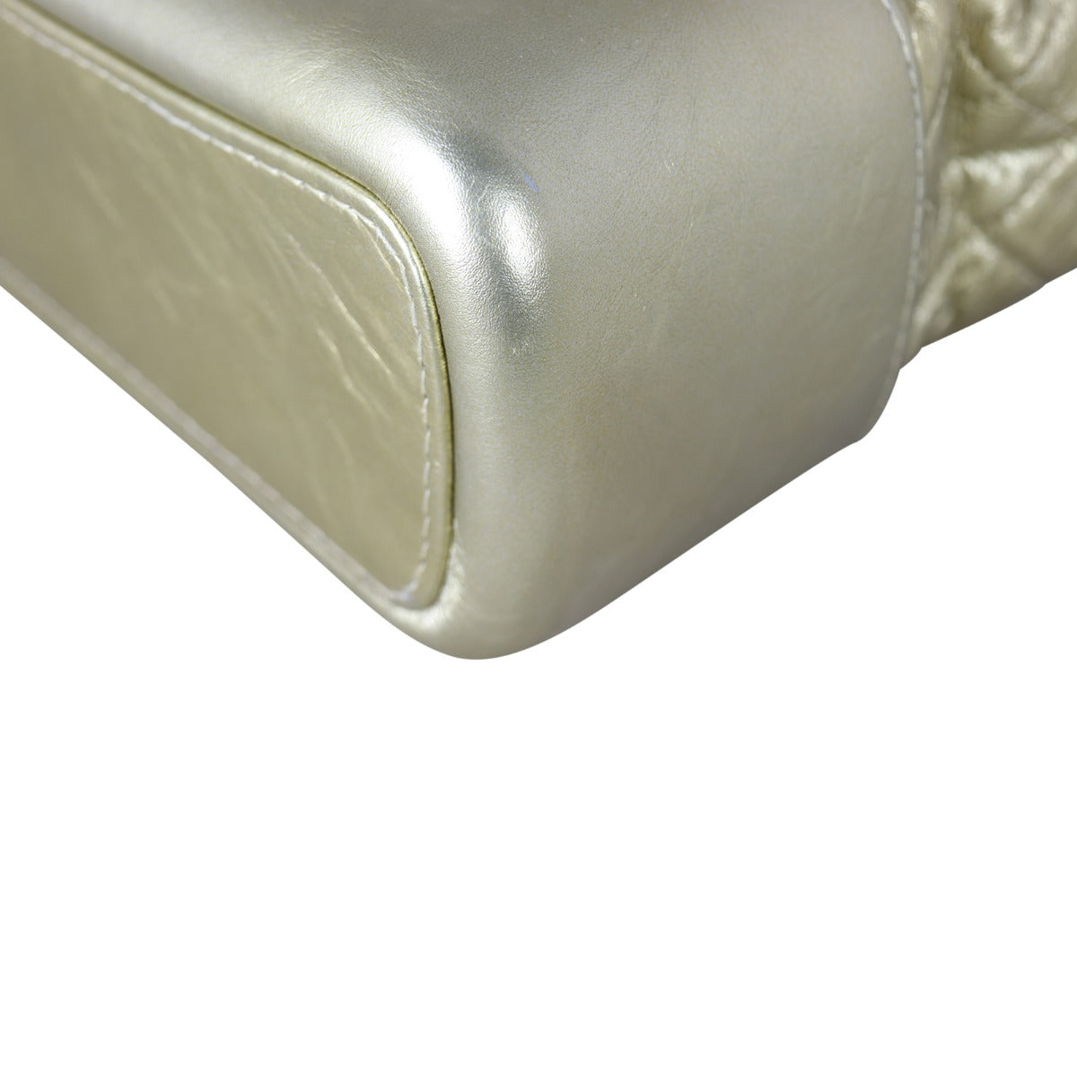 Chanel Gabrielle Hobo Large Corner Close Up