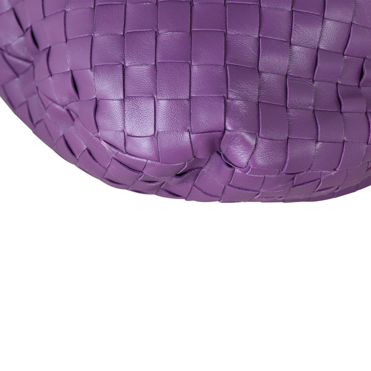 Bottega Veneta Jodie Teen Hand Bag Corner Close Up