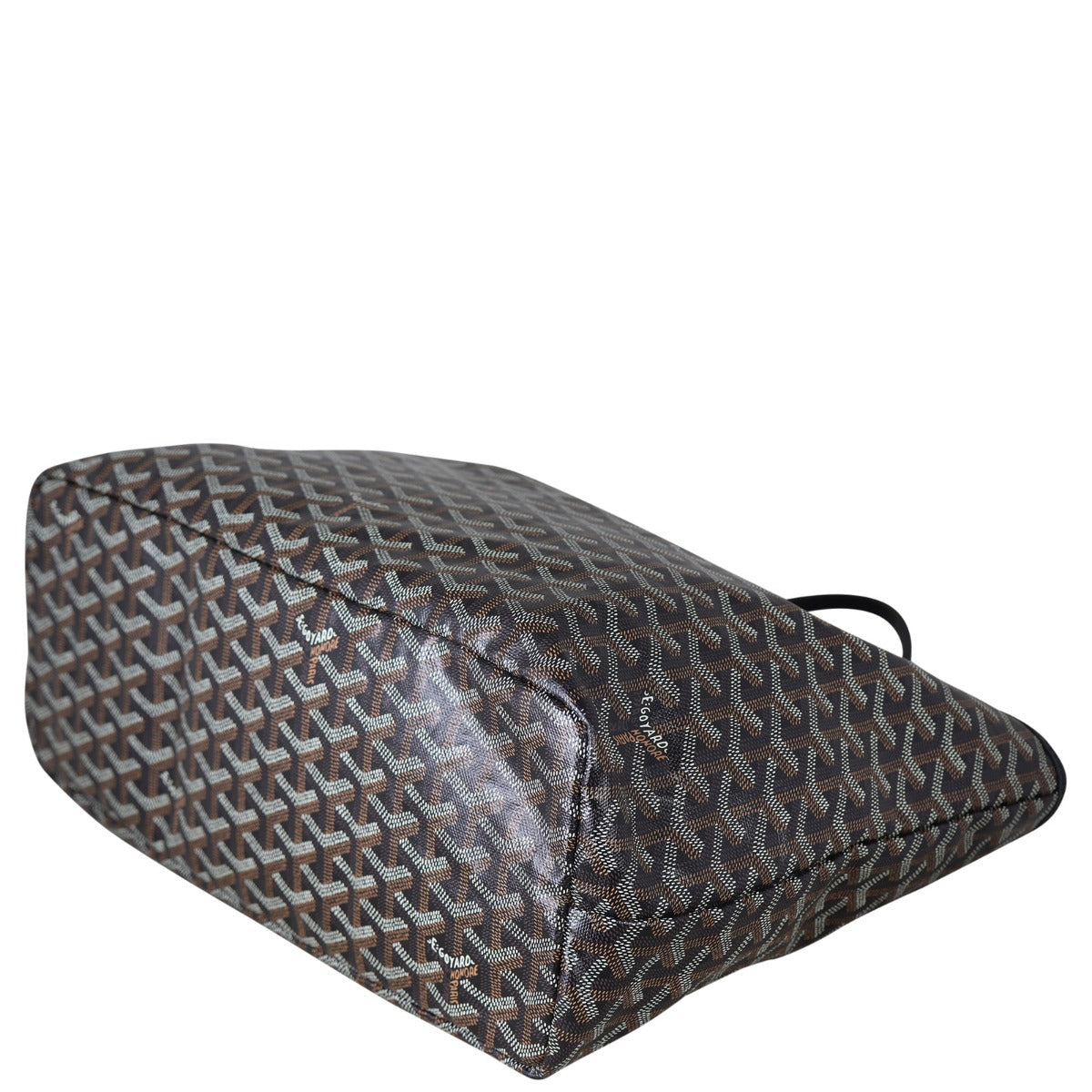 Goyard St Louis PM Goyardine Corner Distance