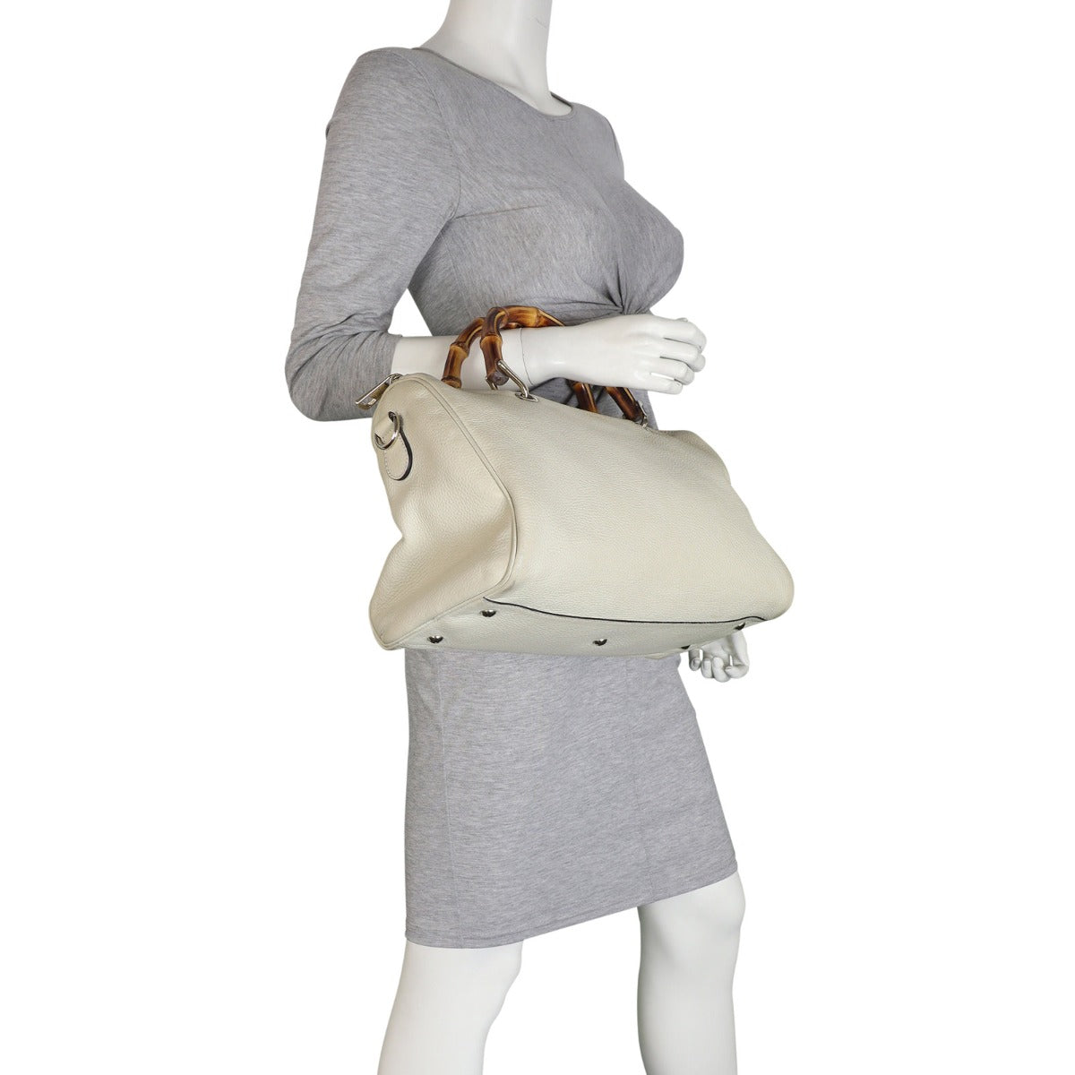 Gucci Bamboo Boston Bag Manneuqin