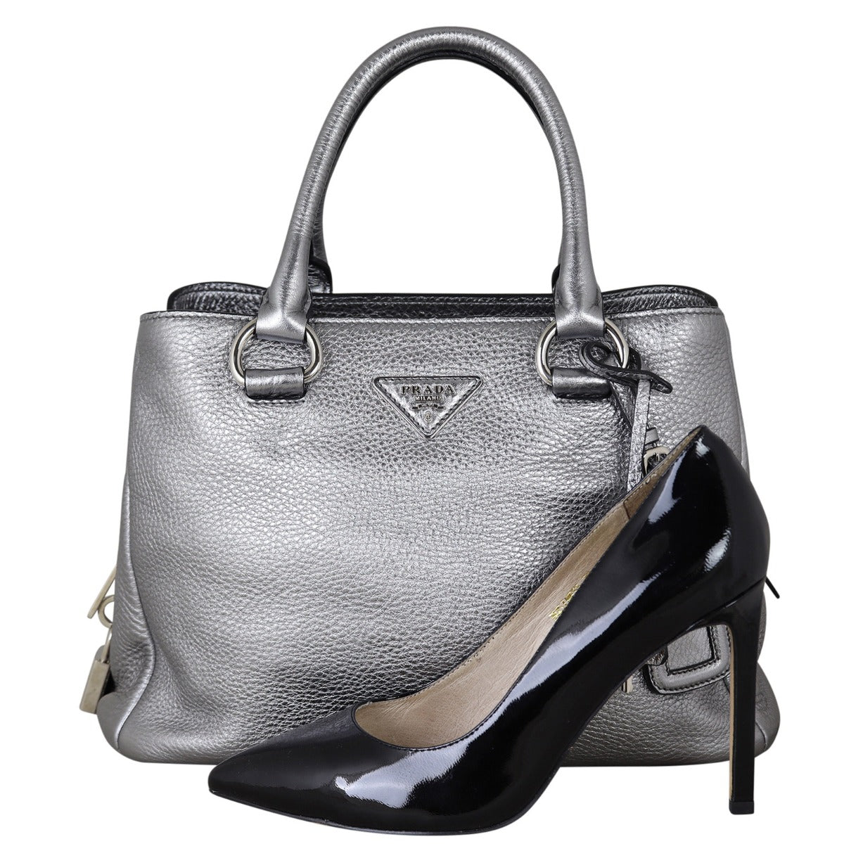 Prada Vitello Daino Tote Shoe