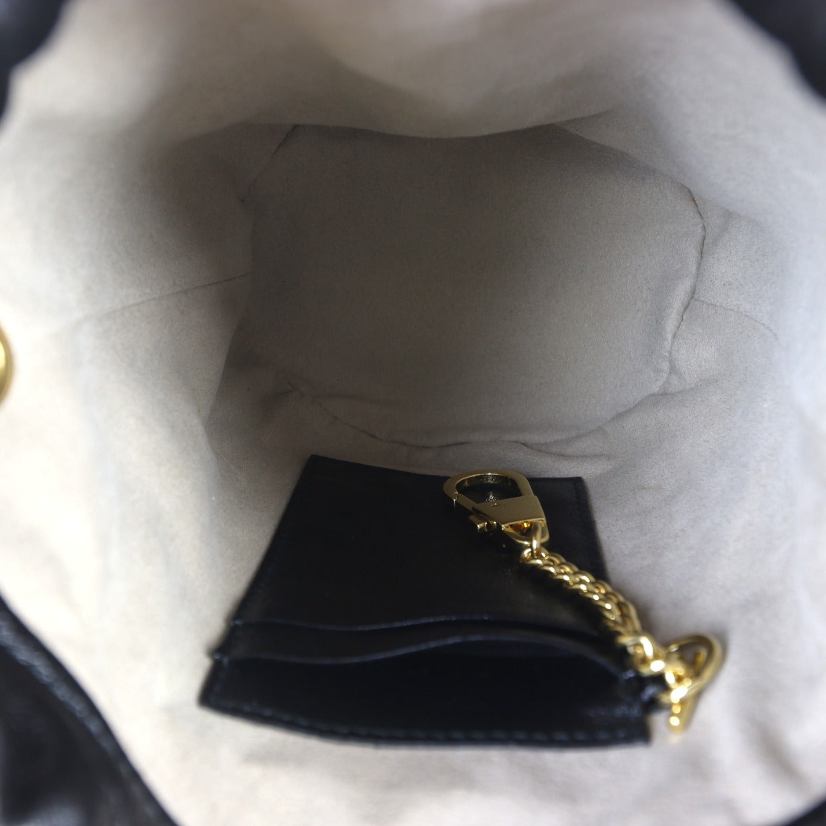 Gucci Zumi Mini Bucket Bag