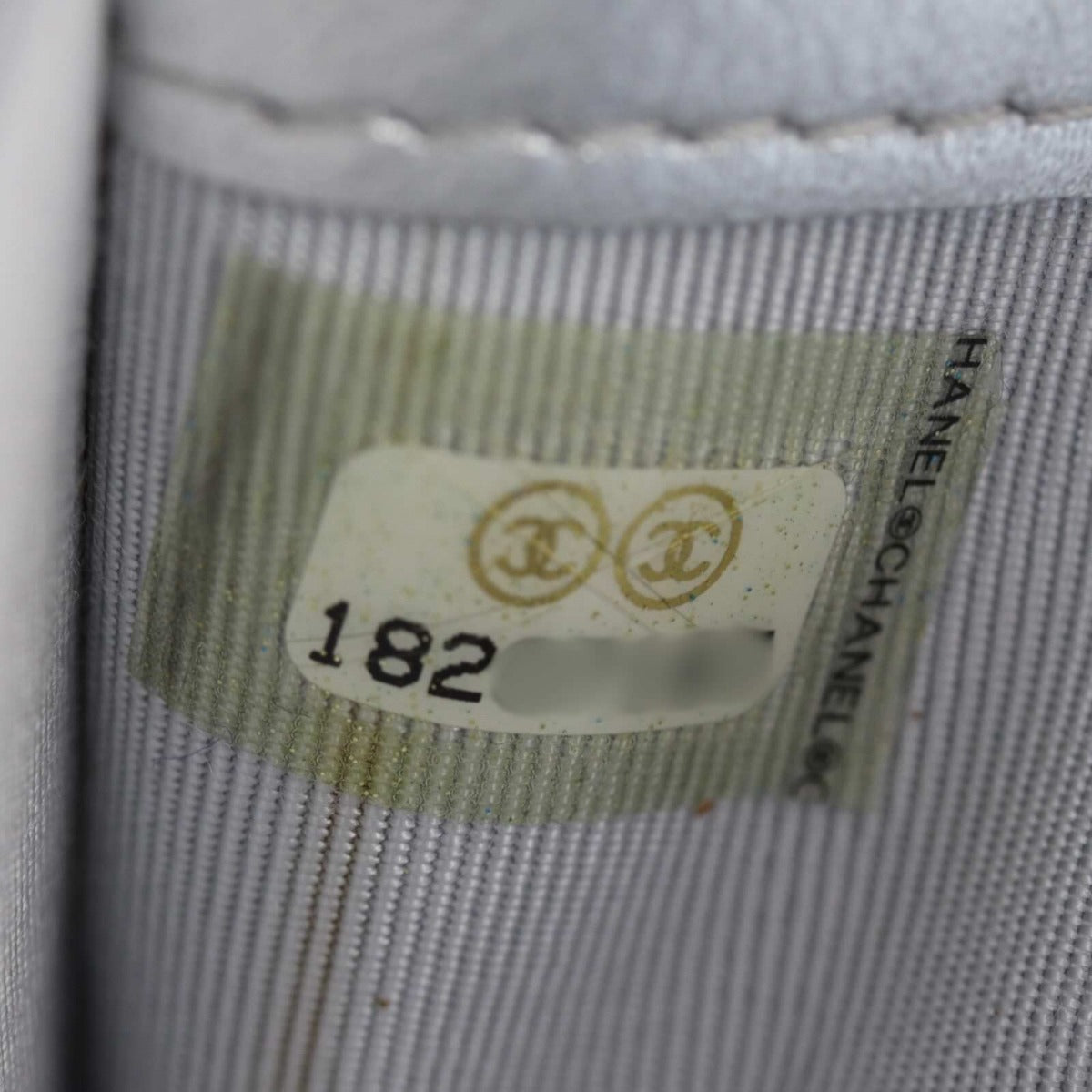 Chanel Classic CC Yen Wallet