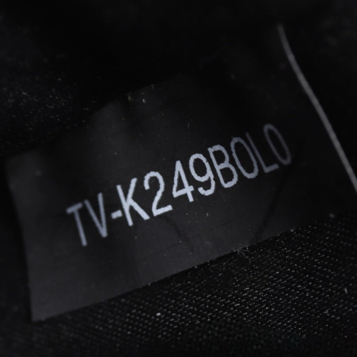 Valentino Rockstud Chain Pouch