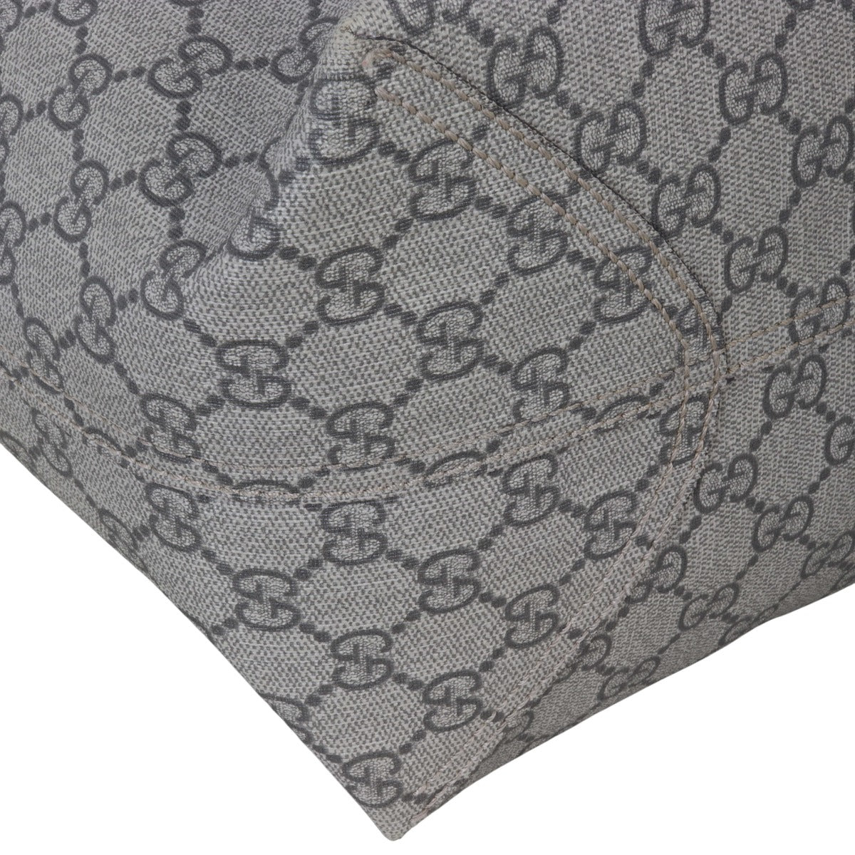 Gucci GG Supreme Shopping Tote