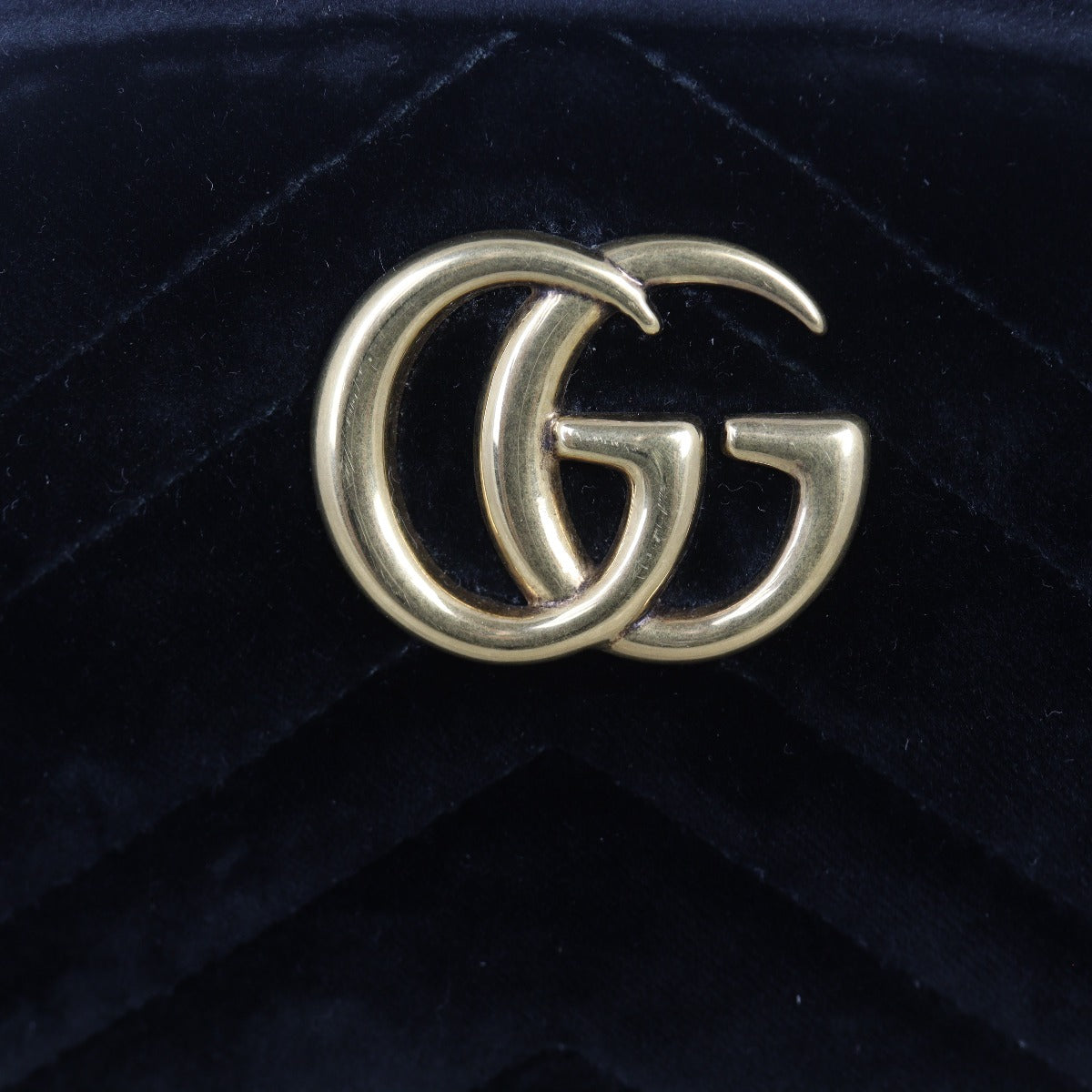 Gucci GG Marmont Matelasse Velvet Belt Bag