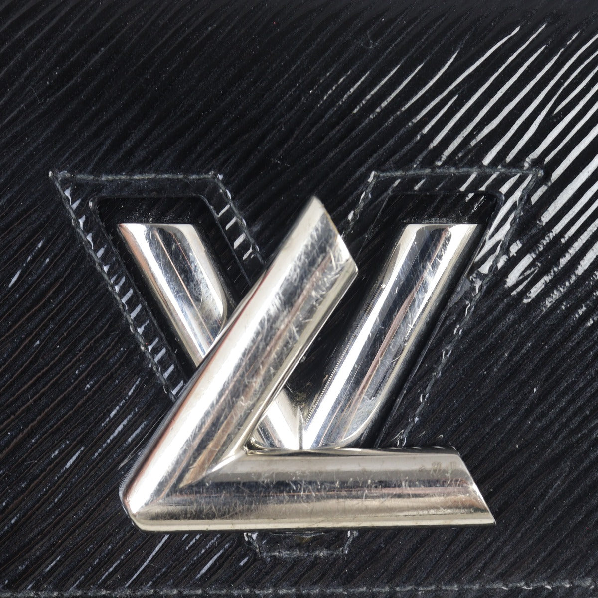 Louis Vuitton Twist Wallet Epi