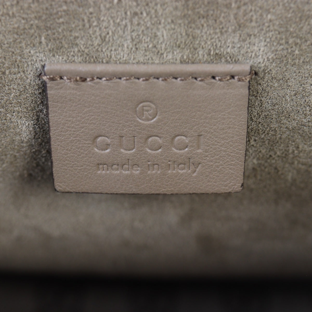 Gucci Dionysus GG Supreme Medium Shoulder Bag