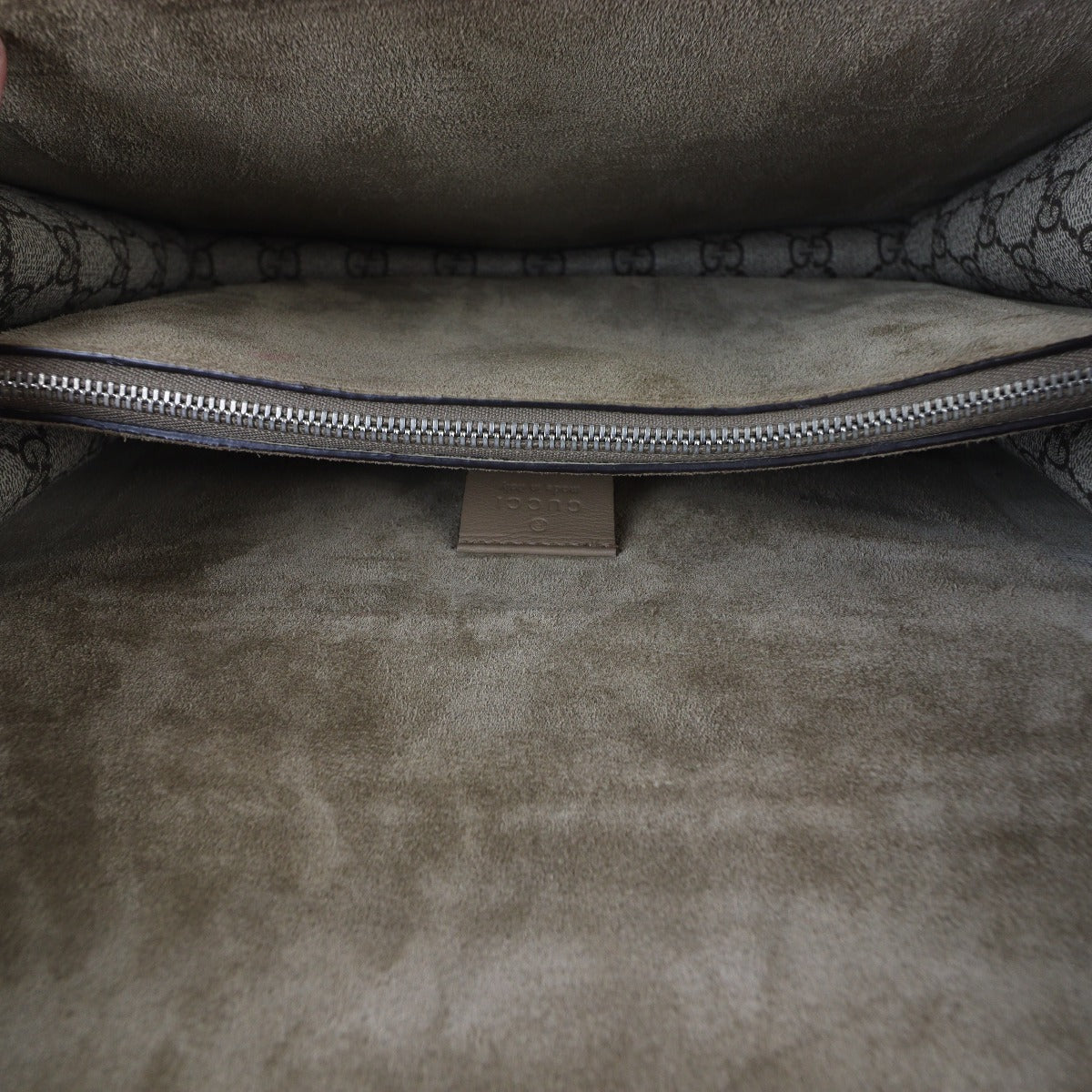 Gucci Dionysus GG Supreme Medium Shoulder Bag