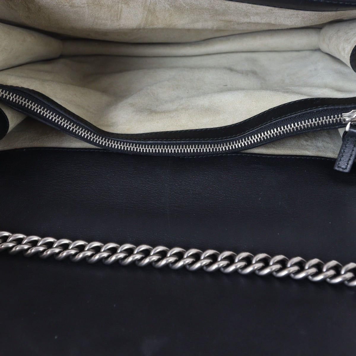 Gucci Dionysus GG Supreme Elton Embroidered Medium Shoulder Bag