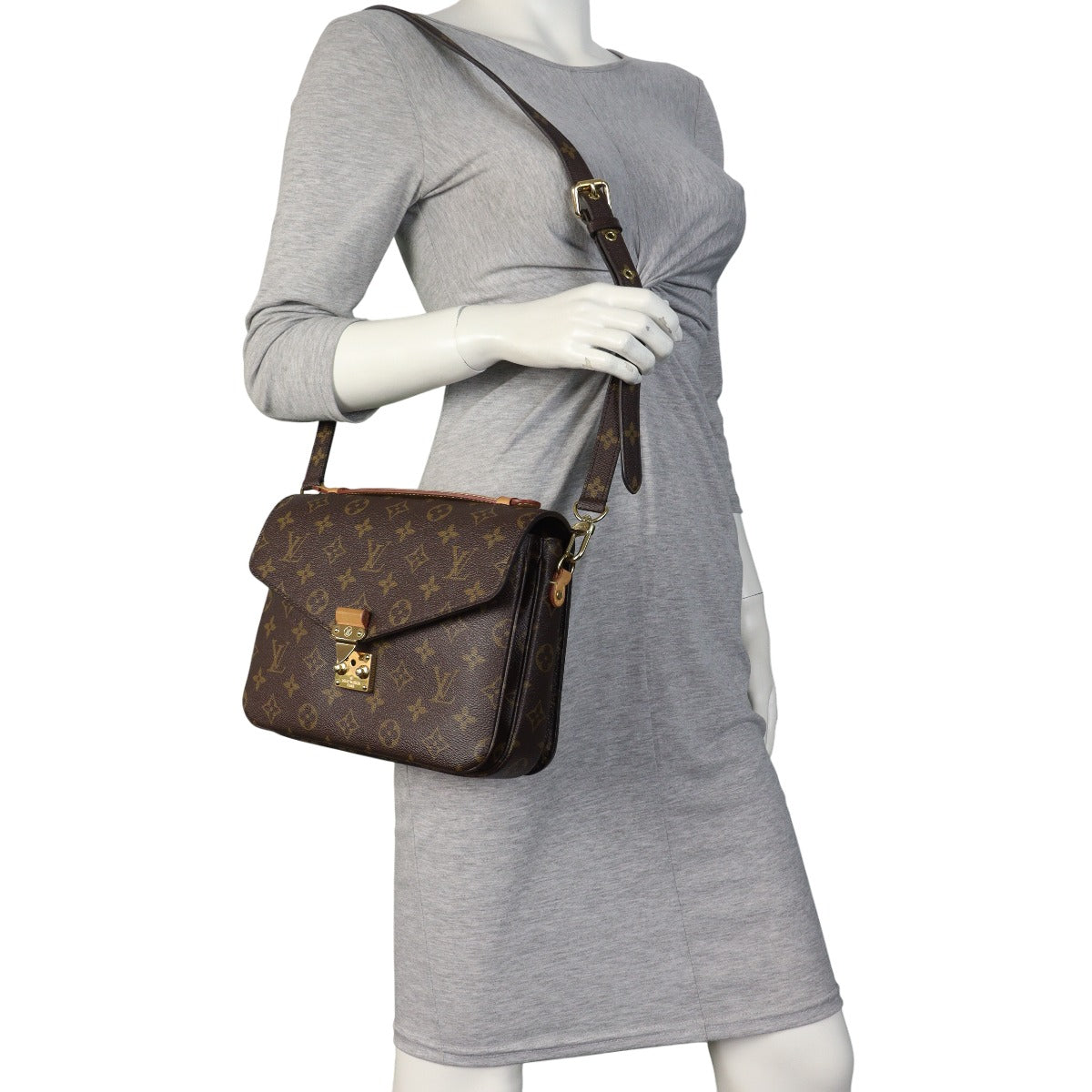 Louis Vuitton Pochette Metis Monogram