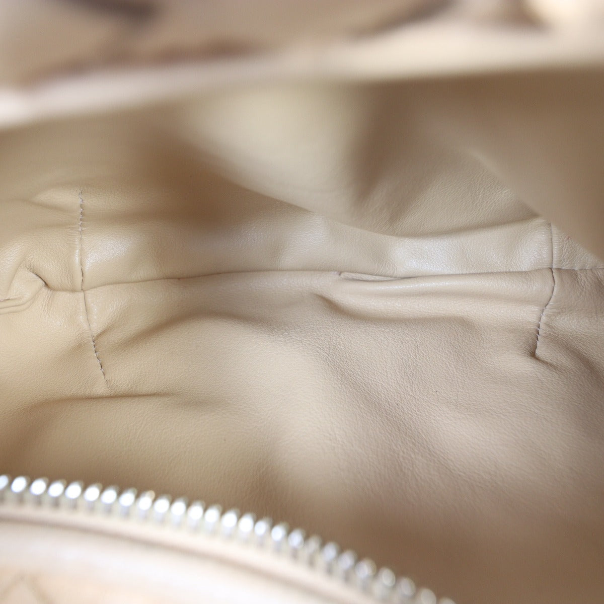 Bottega Veneta Jodie Hand Bag Mini