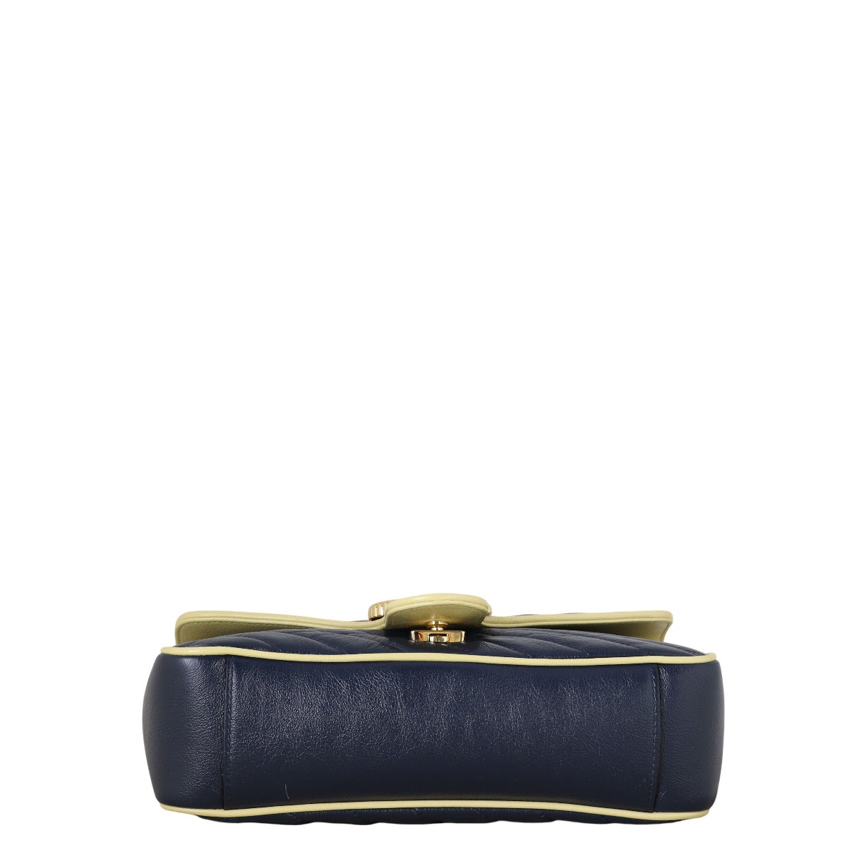 Gucci GG Marmont Matelasse Medium Shoulder Bag