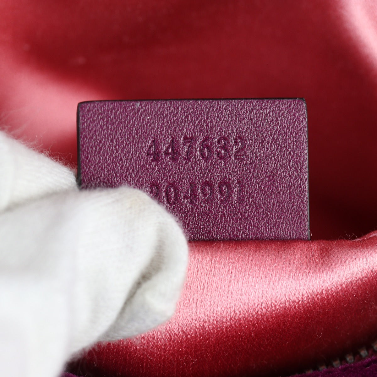 Gucci GG Marmont Velvet Small Camera Bag