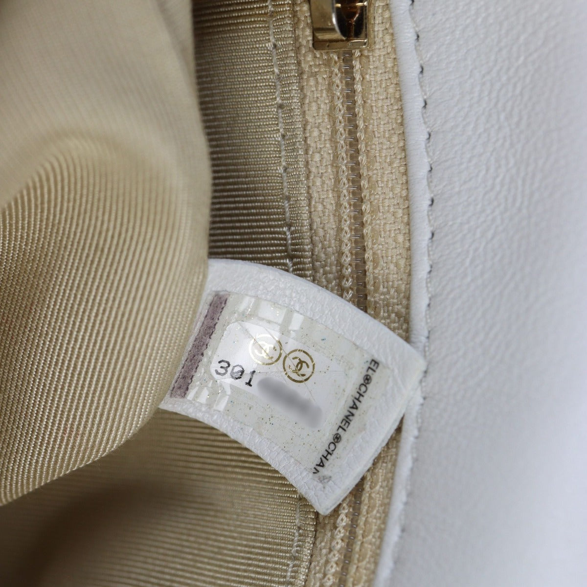 Chanel 19 Flap Bag Medium