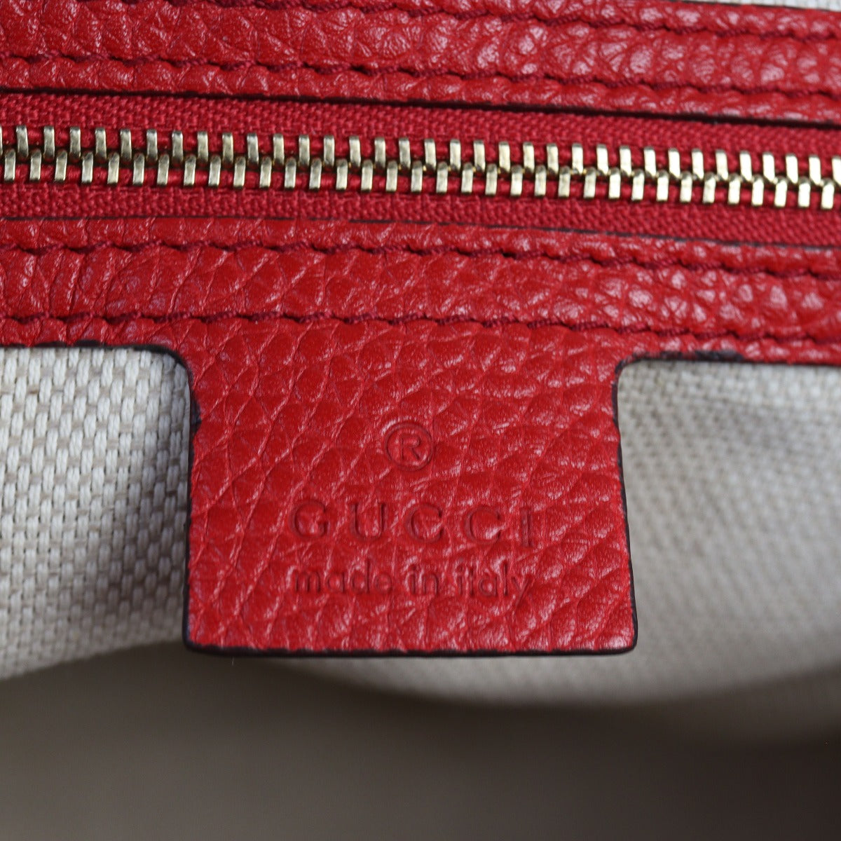 Gucci Soho Chain Shoulder Bag Medium