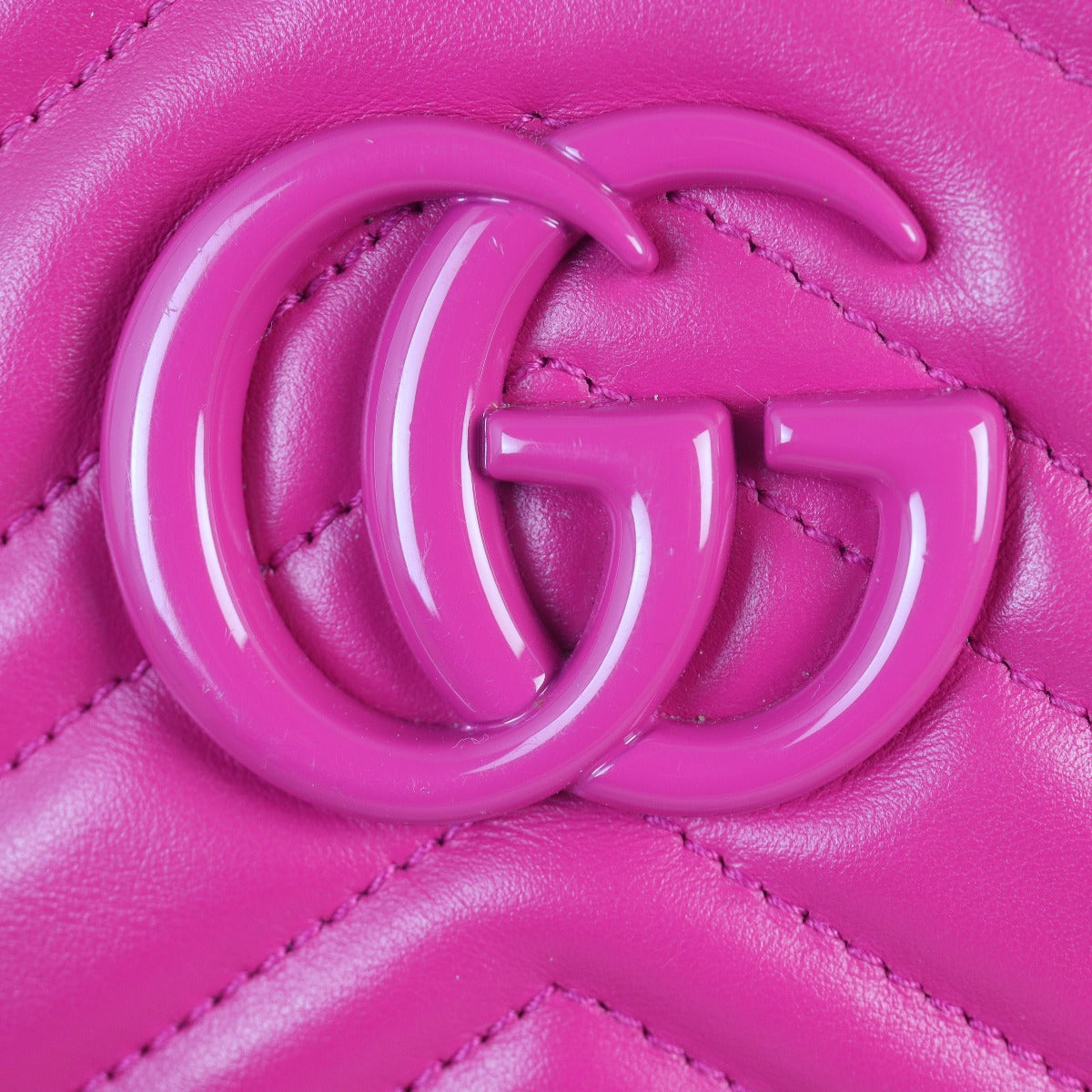 Gucci GG Marmont Small Camera Bag