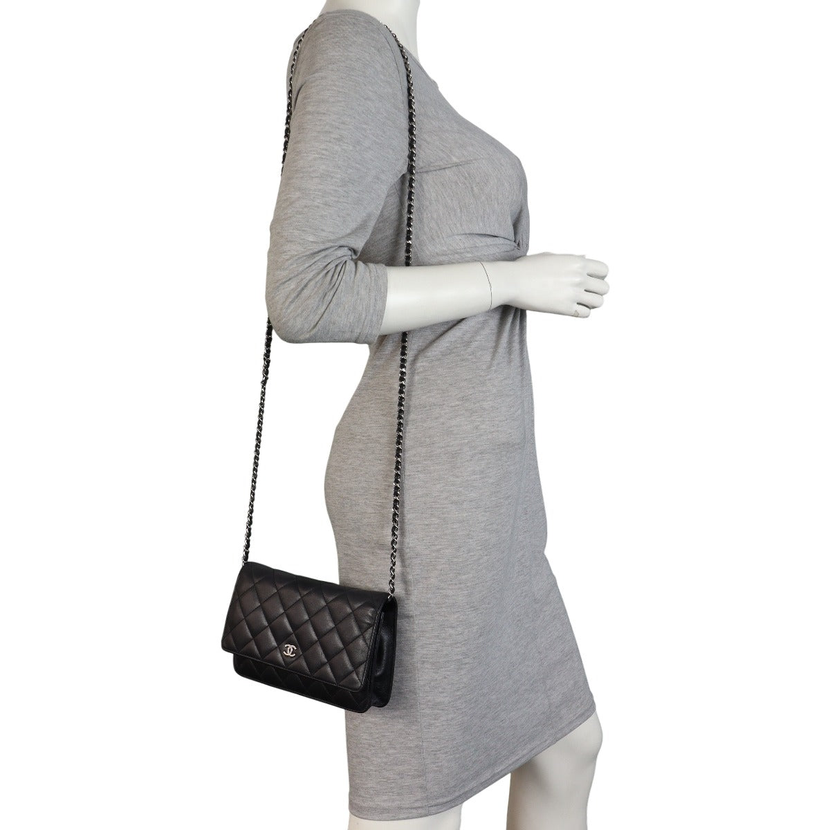 Chanel Classic Wallet on Chain