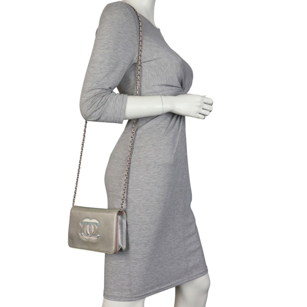 Chanel Timeless Wallet on Chain