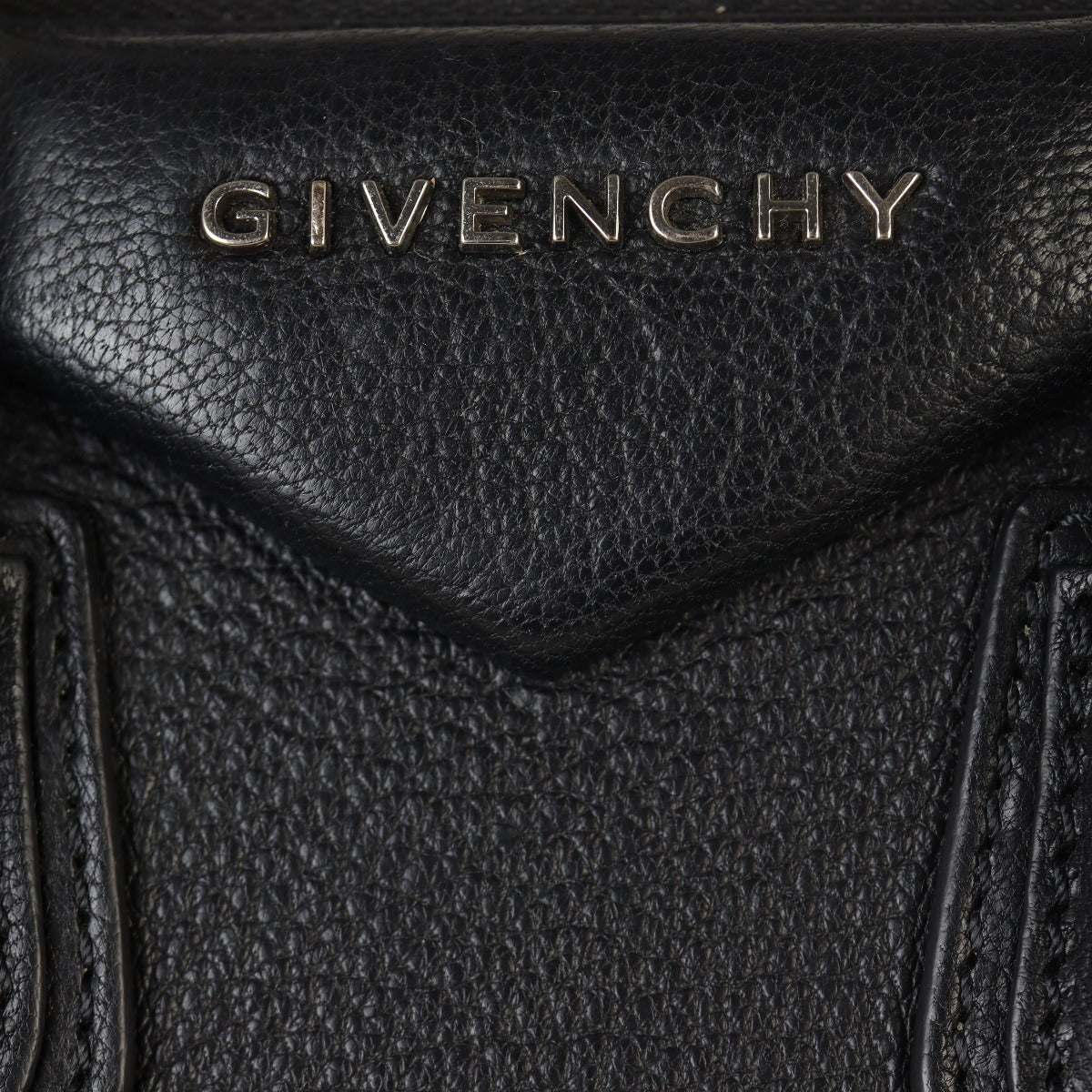 Givenchy Antigona Mini