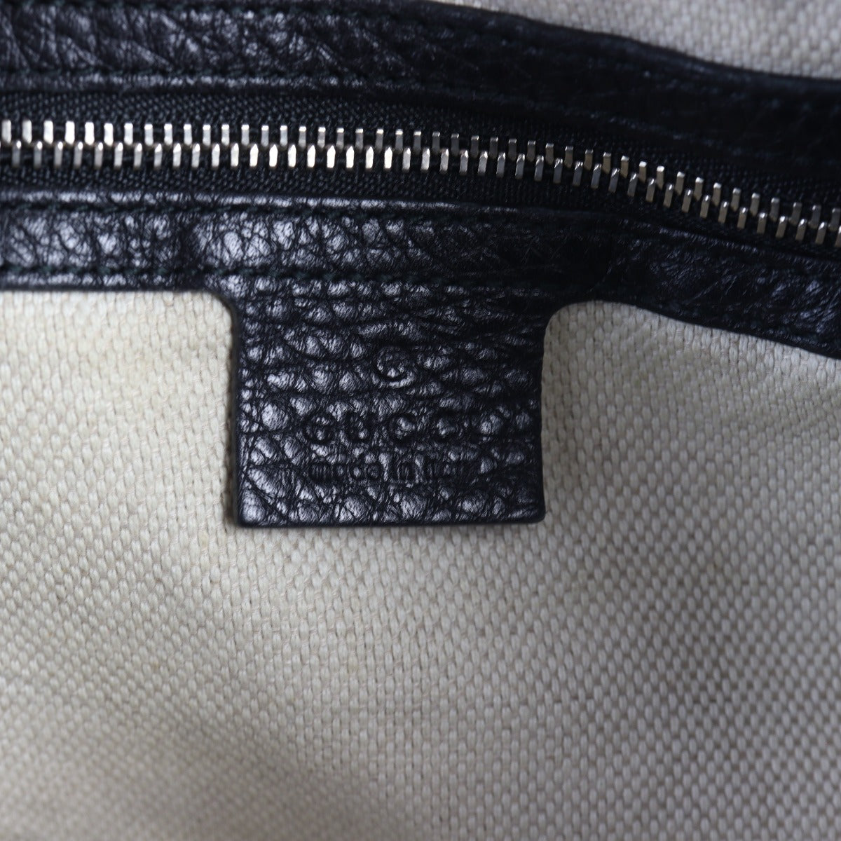 Gucci Soho Chain Shoulder Bag Studded Medium