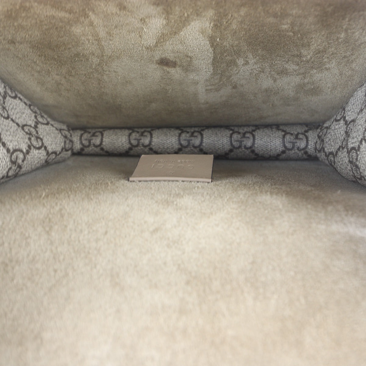 Gucci Dionysus GG Supreme Mini Bag
