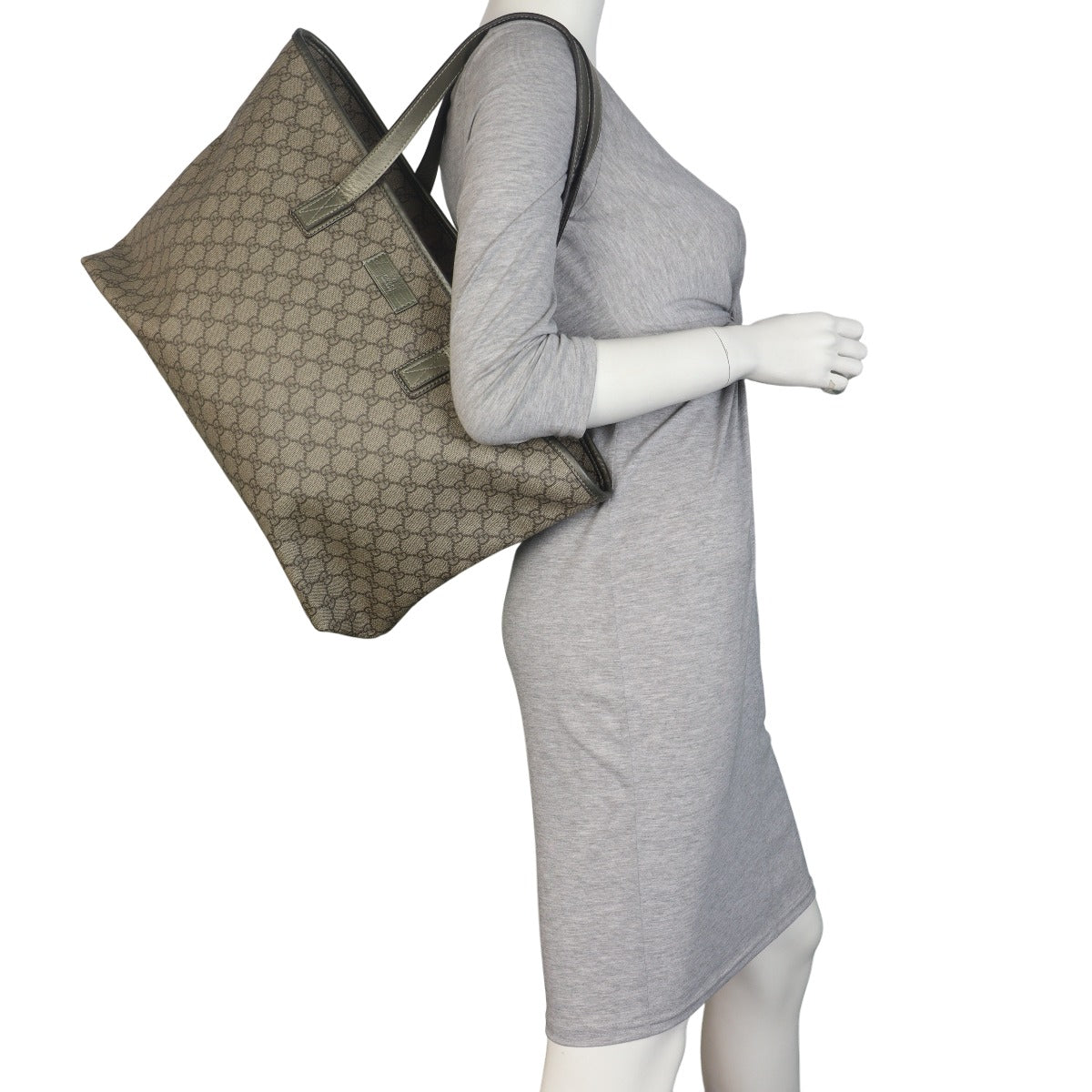 Gucci GG Supreme Shopping Tote