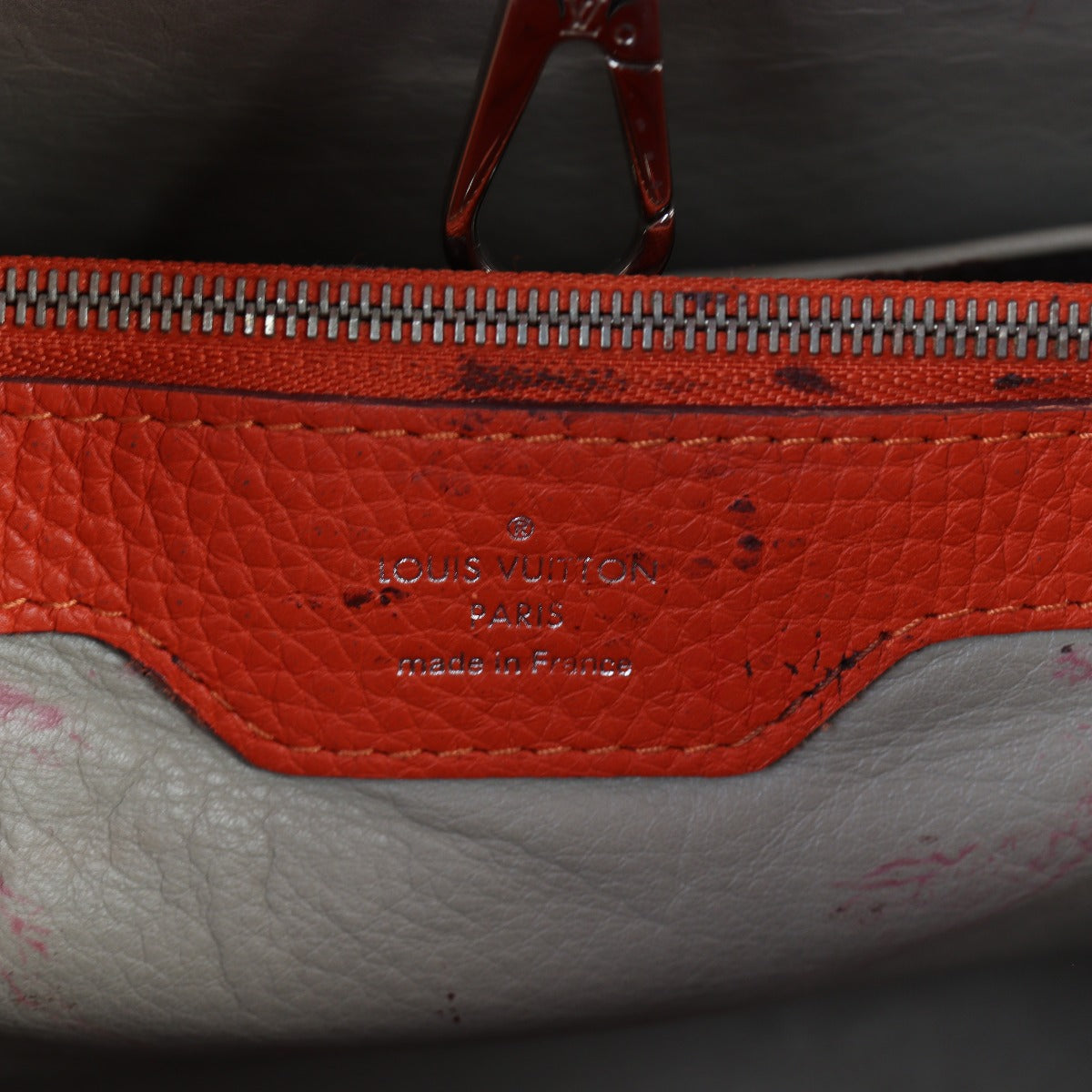 Louis Vuitton Capucines MM