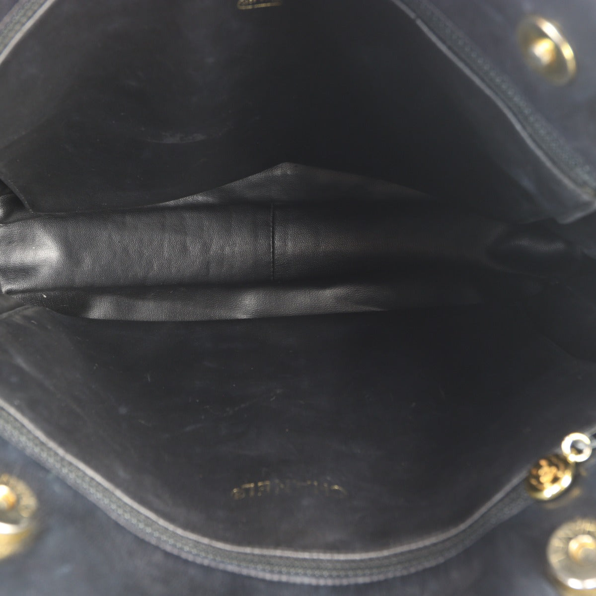 Chanel Vintage Chain Tote