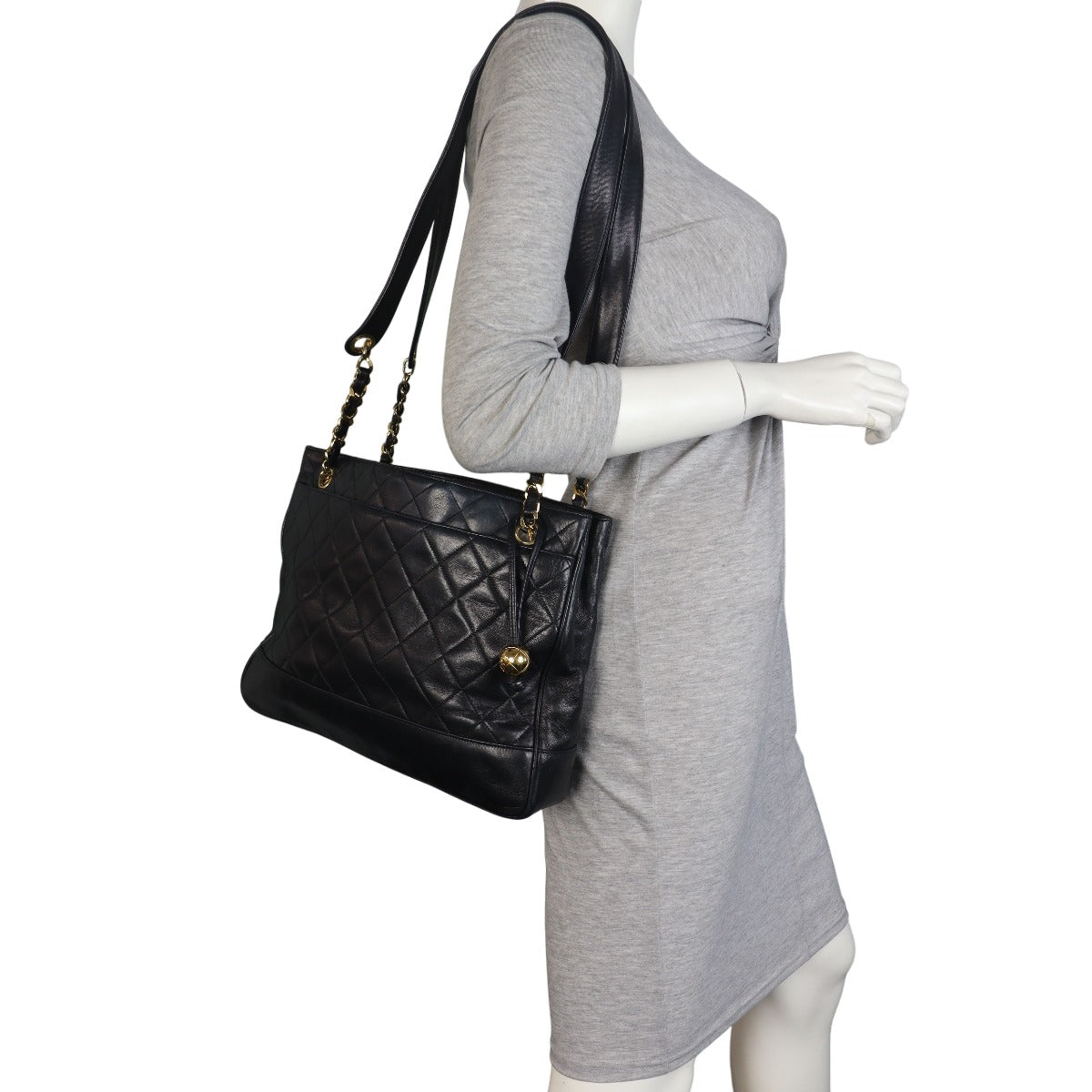 Chanel Vintage Chain Tote