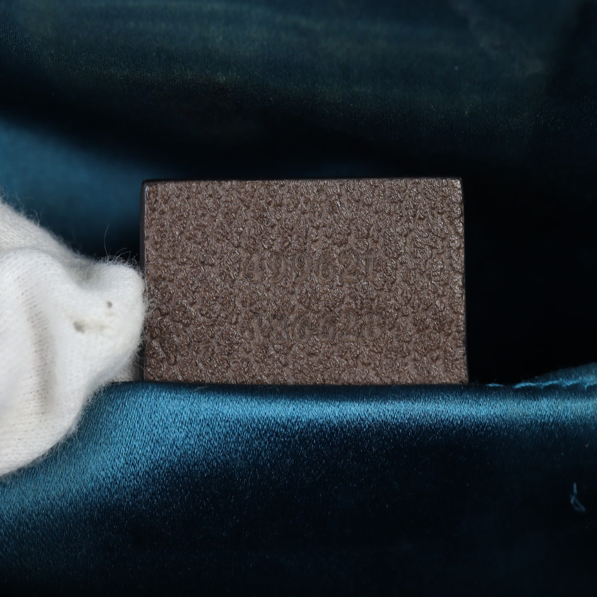 Gucci Ophidia GG Supreme Small Shoulder Bag