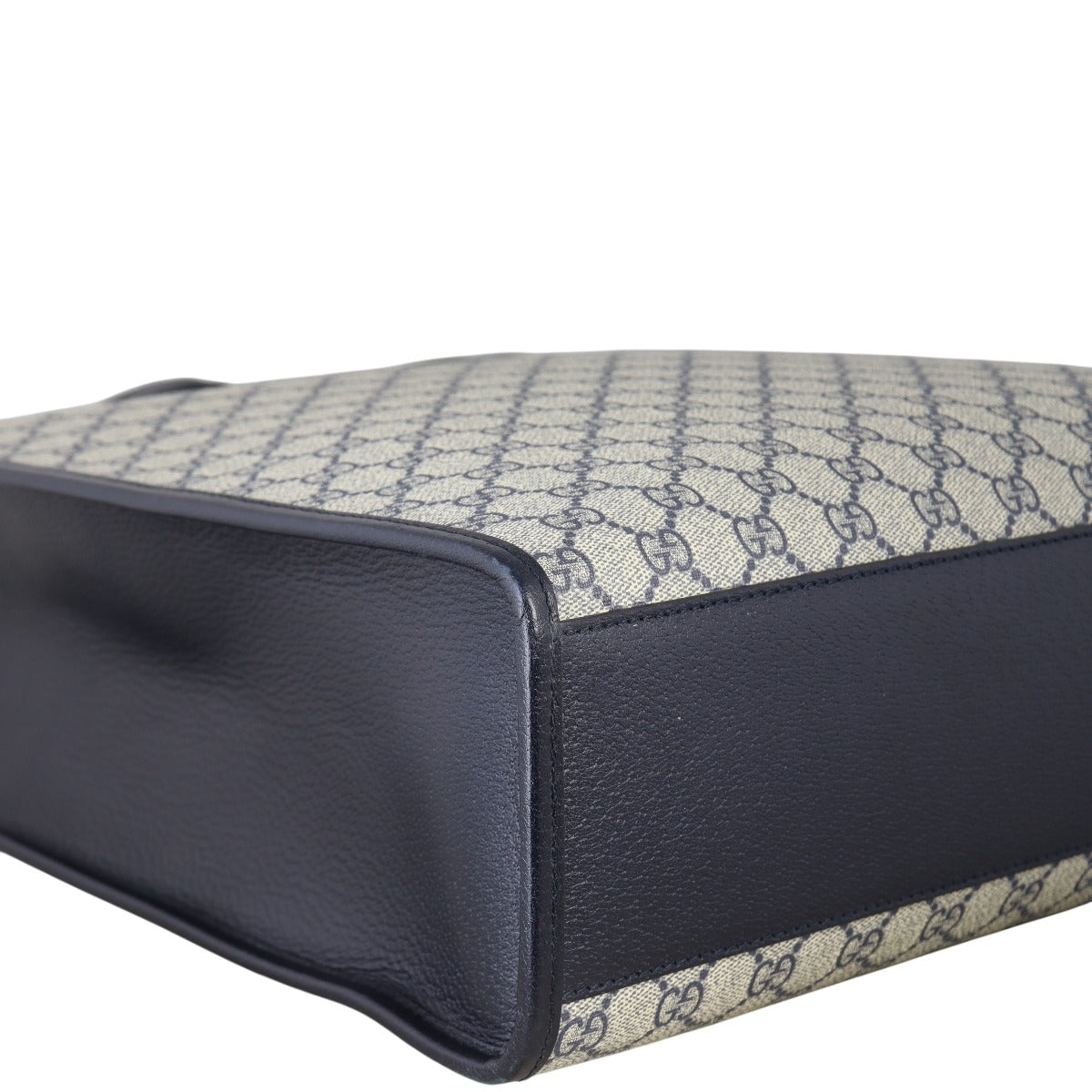 Gucci GG Supreme Interlocking G Tote Medium