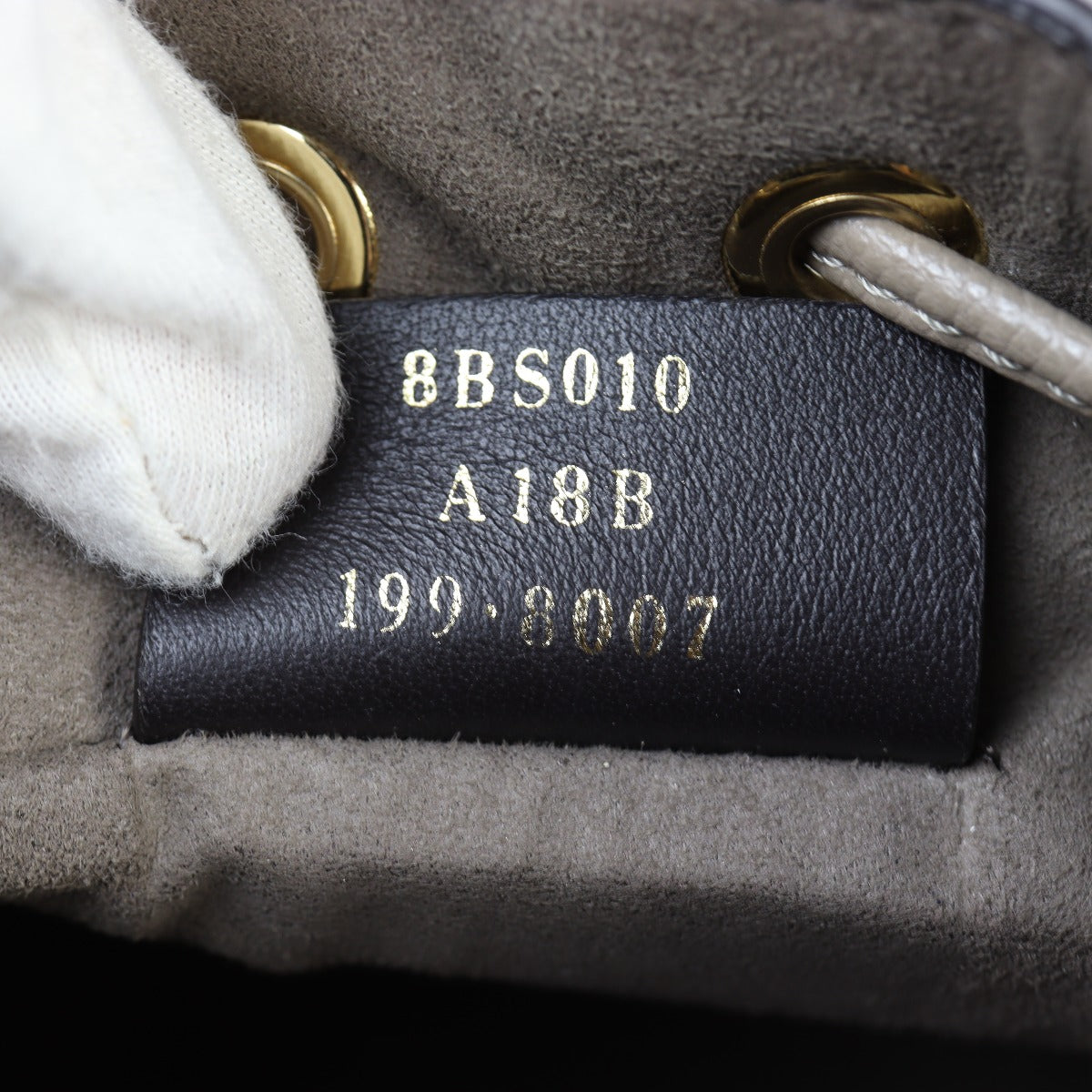 Fendi Mon Tresor Mini Bucket Bag