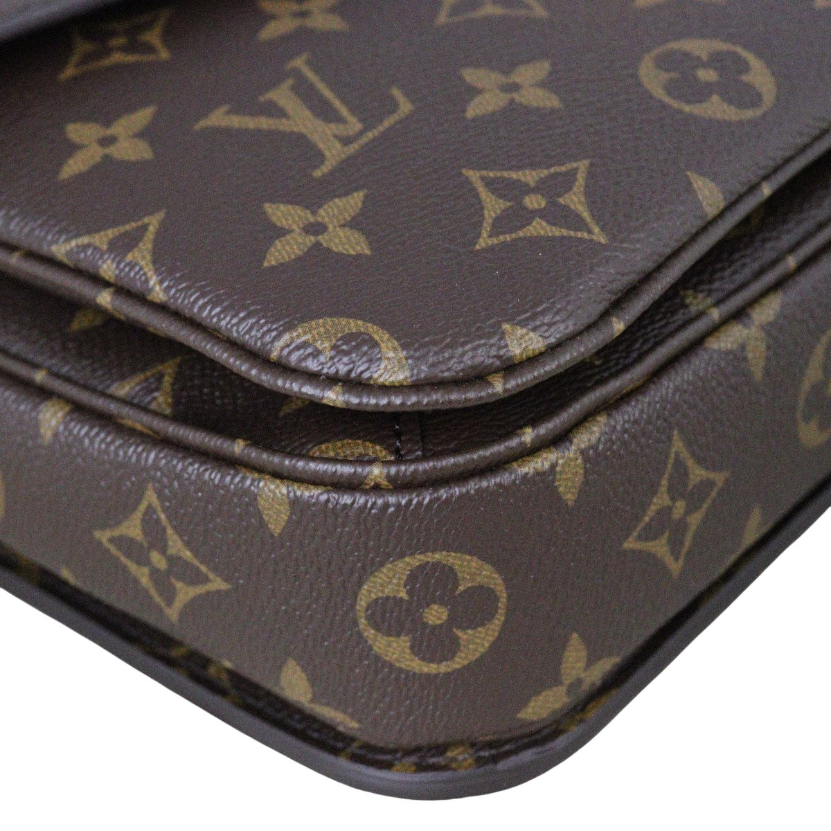 Louis Vuitton Pochette Metis Monogram
