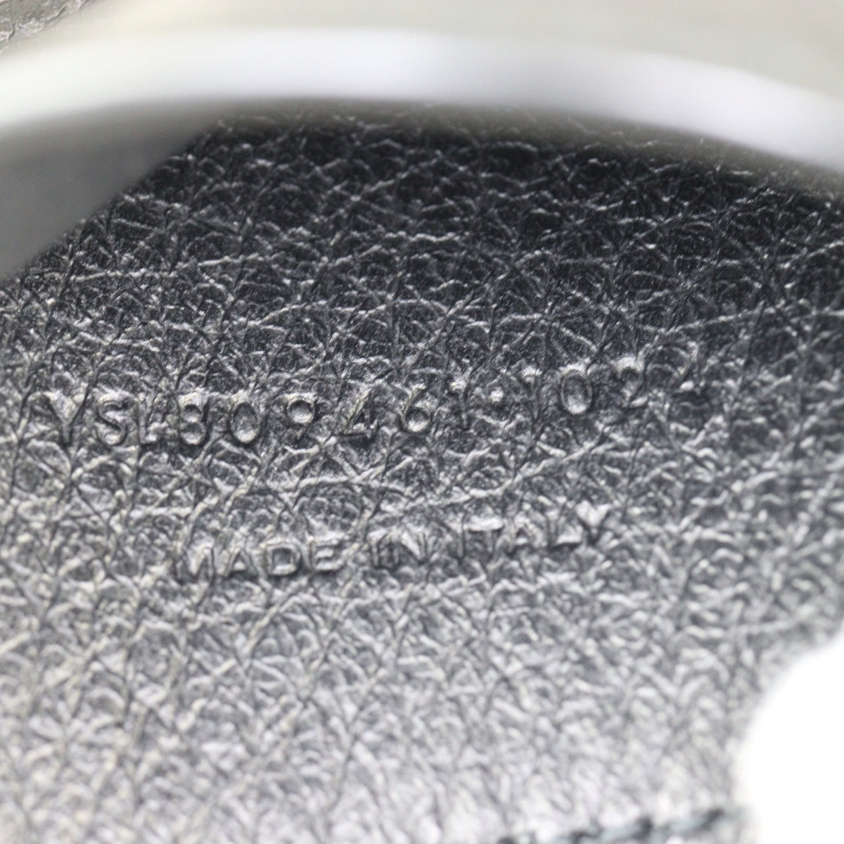 Saint Laurent Le 5 a 7 Supple Baby Shoulder Bag