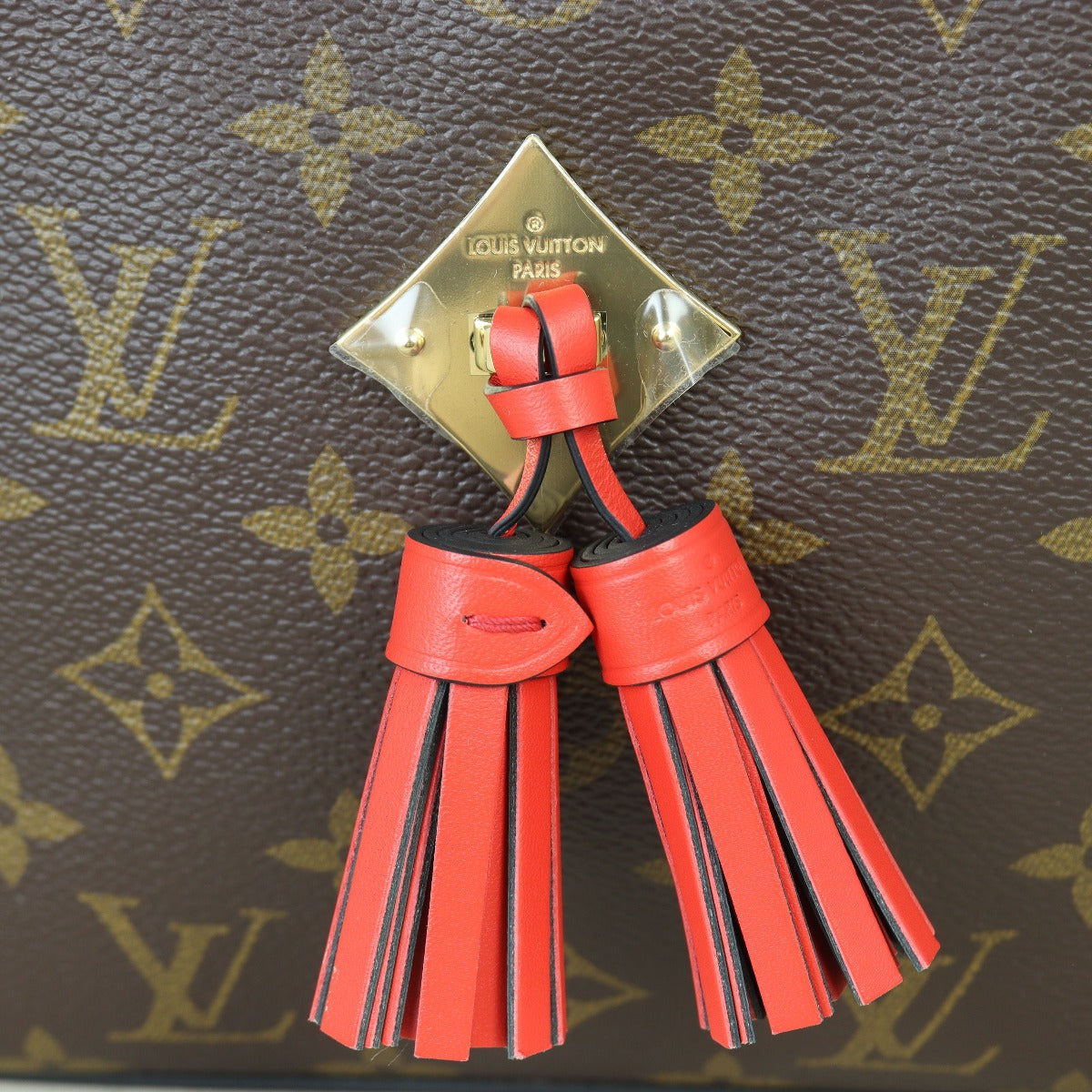Louis Vuitton Saintonge Crossbody Monogram