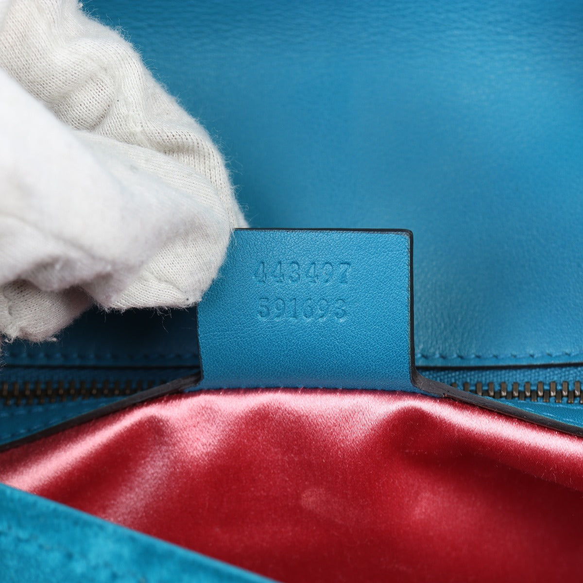 Gucci GG Marmont Velvet Medium Shoulder Bag