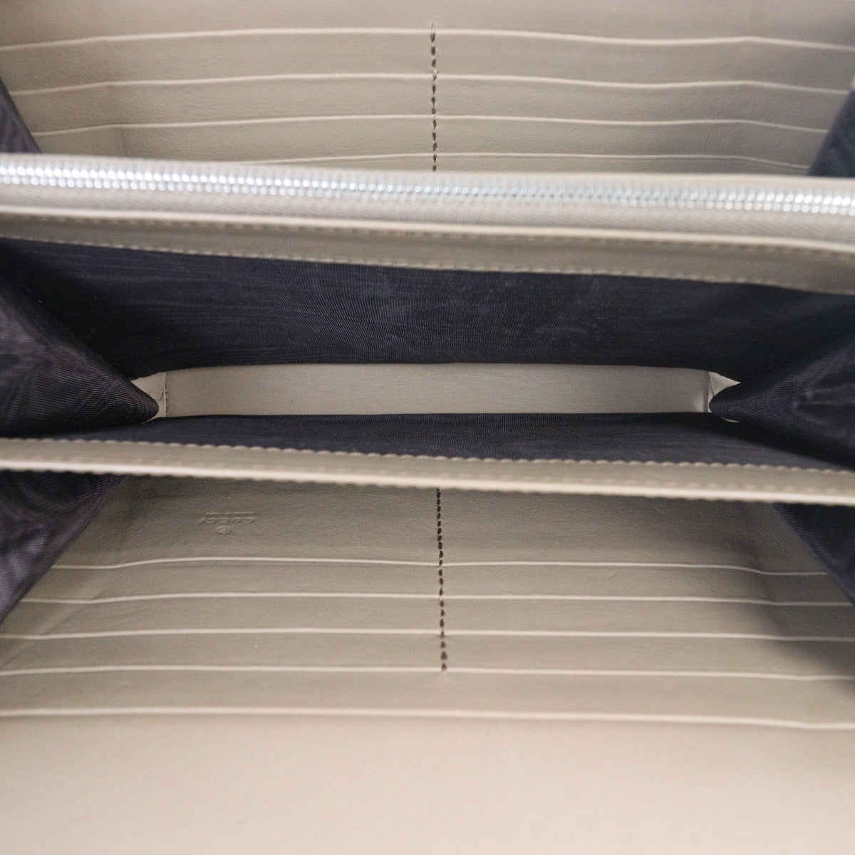 Gucci Dionysus GG Supreme Chain Wallet