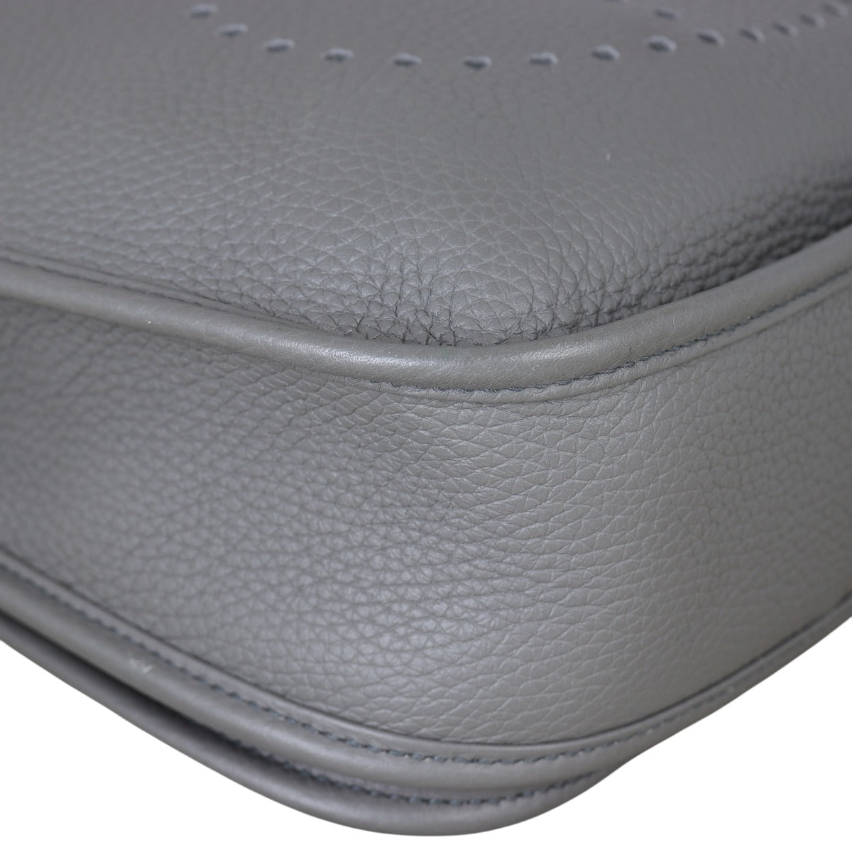 Hermes Evelyne III 29