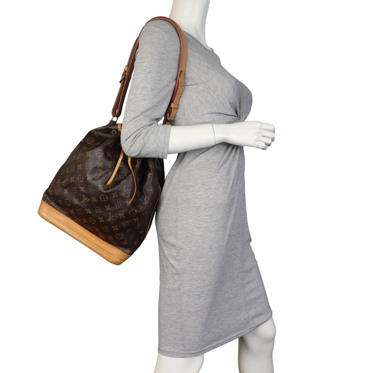 Louis Vuitton Noe Monogram