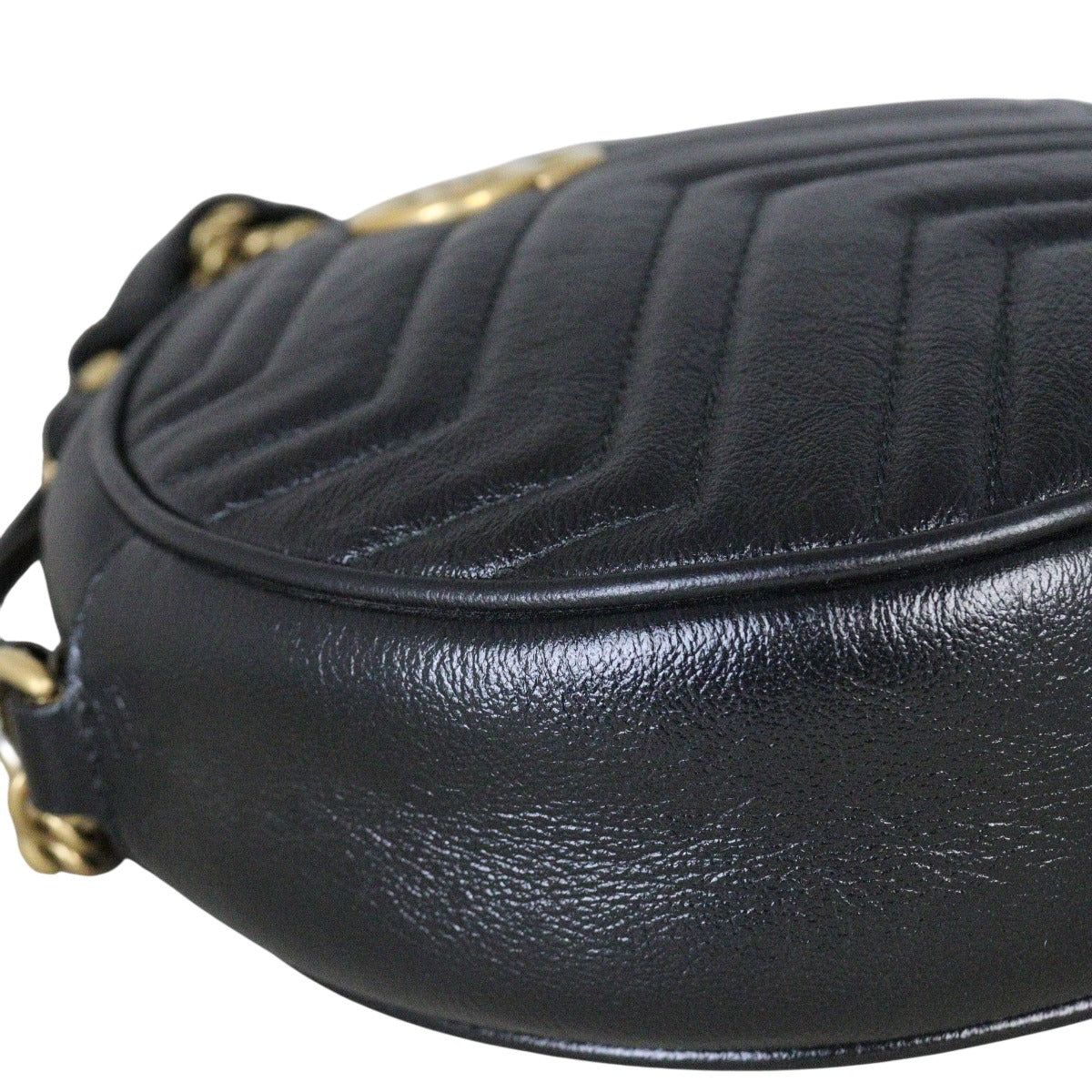 Gucci GG Marmont Round Chain Shoulder Bag