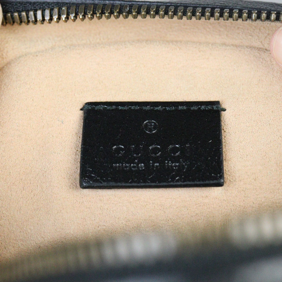 Gucci GG Marmont Round Chain Shoulder Bag