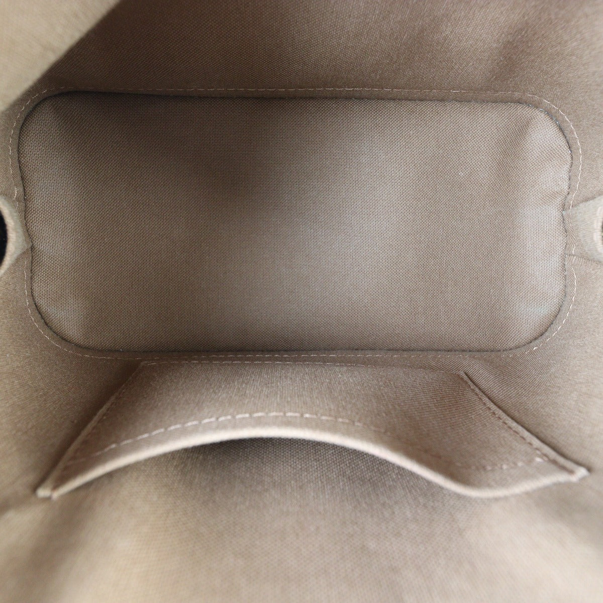 Louis Vuitton Alma BB Monogram