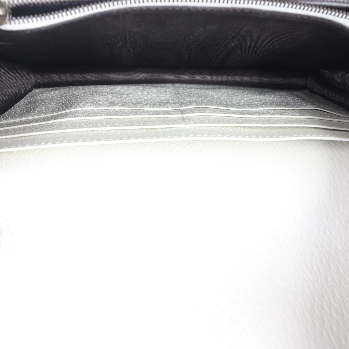 Gucci GG Supreme Queen Margaret Wallet on Chain