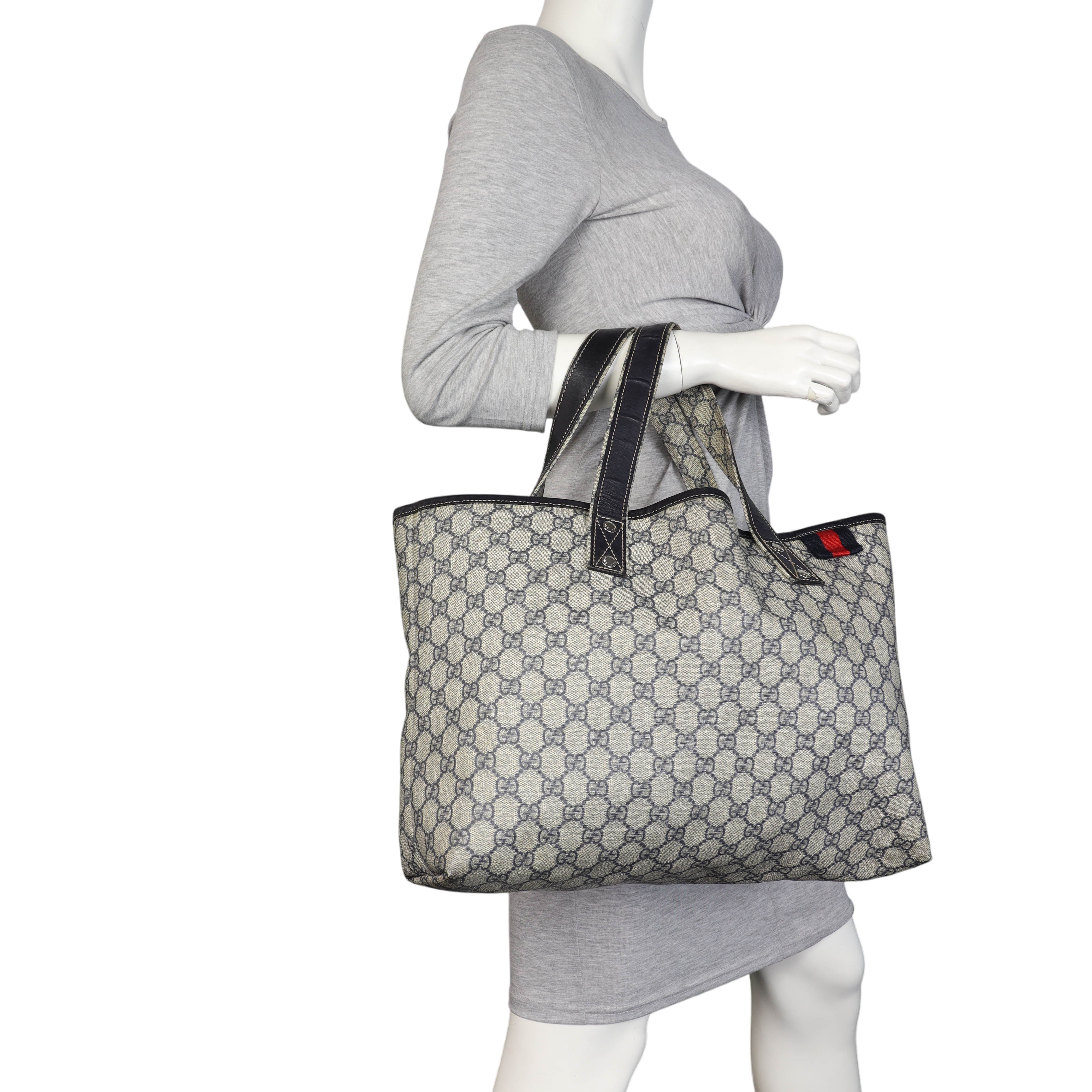 Gucci GG Supreme Shopping Tote